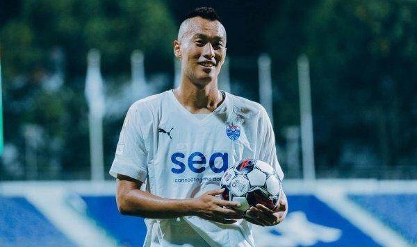 金信煜再会中超队不留情面：从正面把山东防线拖垮