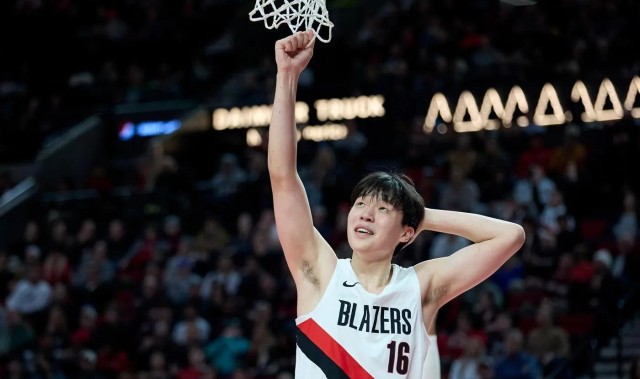 蜂鸟电竞APP--11正负值全场最低，杨瀚森半场6分33秒1中0得0分3板1失误