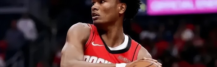 电竞赛事-火箭4小将再曝弊端！伊森阿门运球真垮，史密斯神经刀，申京撅腚|持球|阿尔佩伦-申京|艾米-乌度卡|费城76人队|泰雷塞·马克西_新浪体育_新浪新闻