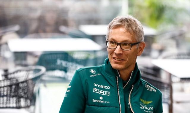 蜂鸟竞技-专访阿斯顿·马丁领队①：领奖台是惊喜，更是鼓励