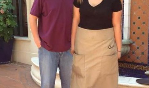 dota2比赛-真不是特效 姚明体型就这么夸张！泳池里似灭霸 奥尼尔同框显娇小|卡卡|NBA|沙奎尔-奥尼尔|nba|犀牛_新浪体育_新浪新闻