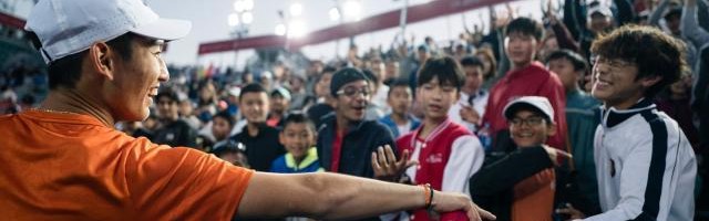 电竞比分网-昨天，商竣程的自我要求是“能不用手机就不用”