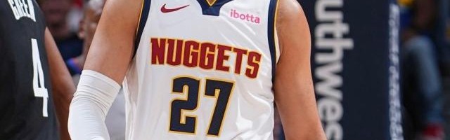 电竞直播-如愿收获顶薪！穆雷4年2.08亿提前续约掘金