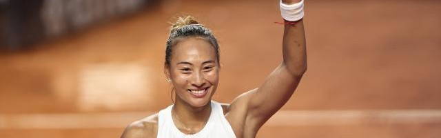 英雄联盟lol赛事-张奔斗：稳定压倒一切，郑钦文再战萨巴伦卡