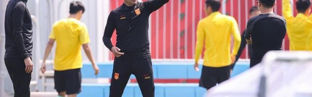 蜂鸟竞技APP-王燊超魏震回归 国足期待保持争胜信心剑指两连胜