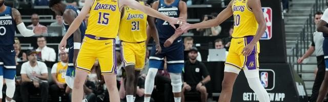 又是难求一胜的季前赛，今年的湖人跟去年有何不同